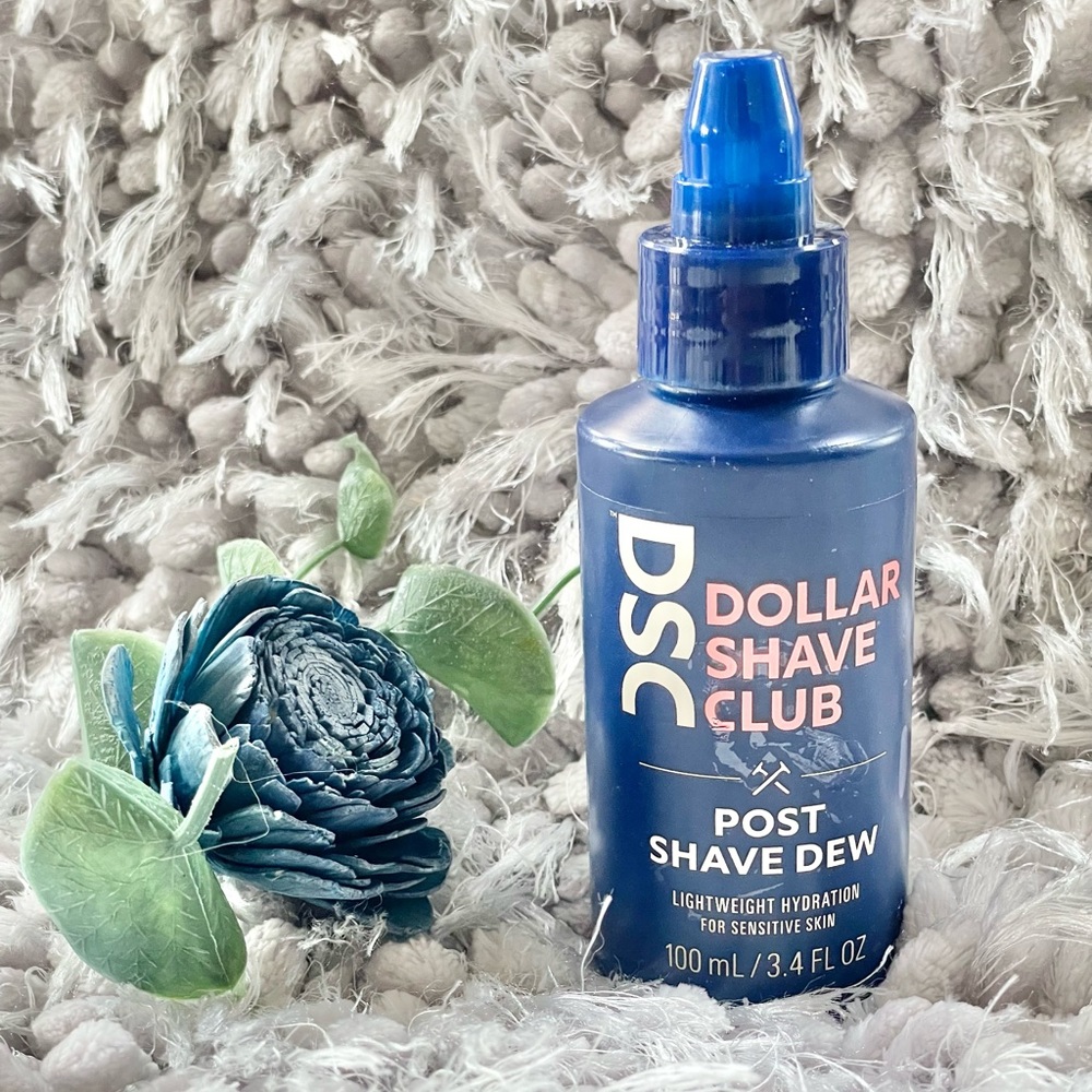 New w/tags DOLLAR SHAVE CLUB POST SHAVE DEW. Quick vanishing serum that soothes